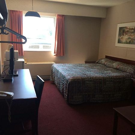 Bonnyville Midtown Motor Inn מראה חיצוני תמונה